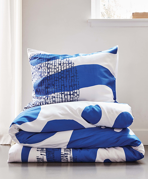 Echo blue duvet cover with pillow case