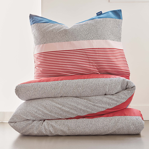Takano multi duvet cover with pillow case